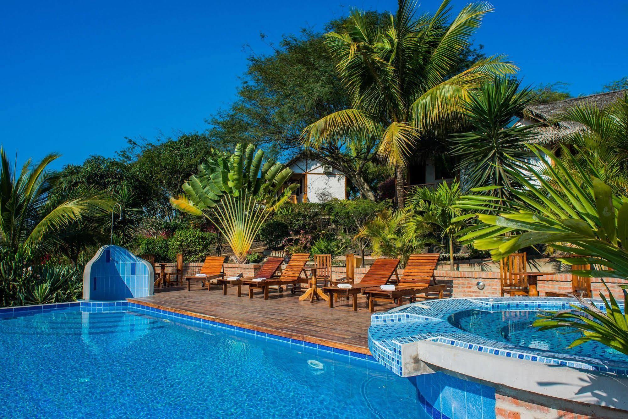 Hosteria La Terraza Puerto López Esterno foto